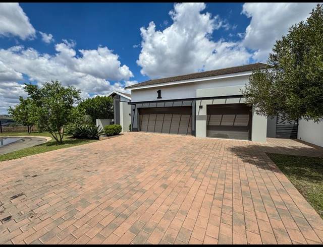 3 BEDROOM HOUSE FOR SALE IN MIDSTREAM RIDGE